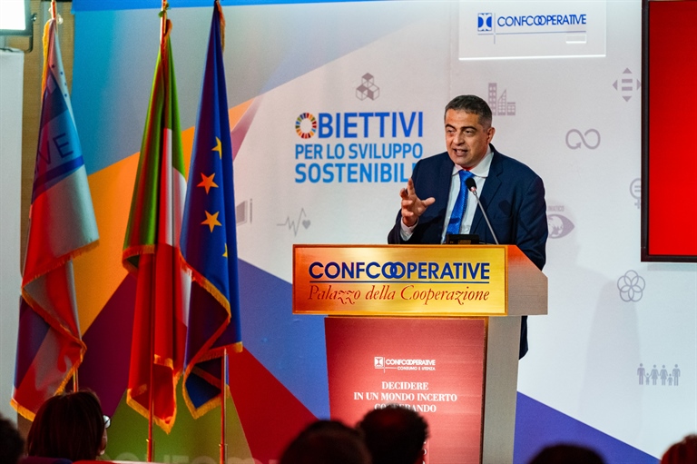 Savini confermato alla presidenza dall'assemblea di Confcooperative Consumo e Utenza